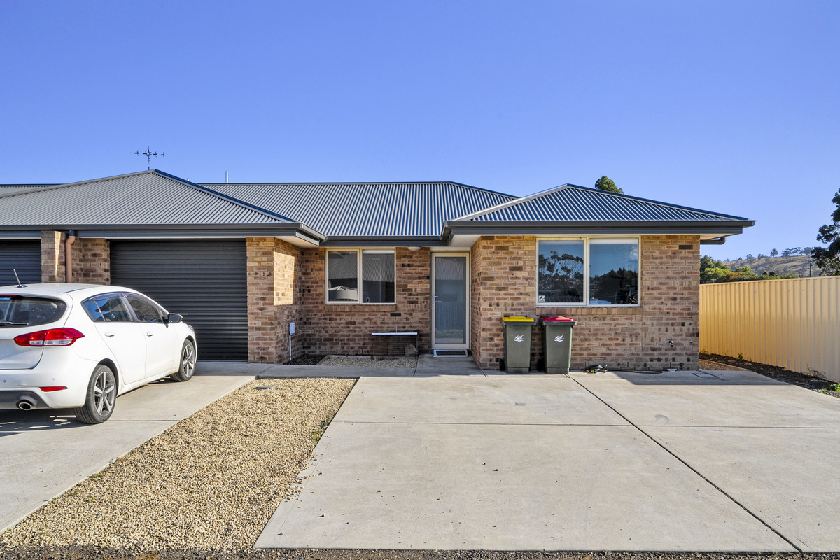 2/34 Henry Street, Triabunna, TAS, 7190 - Image 4