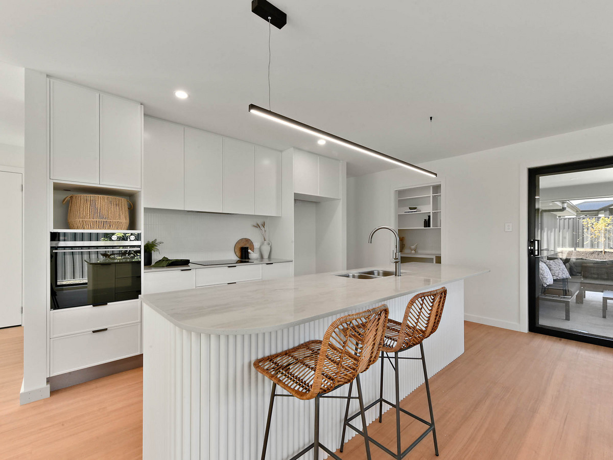 92 Parkfield Drive, Youngtown, TAS, 7249 - Image 8