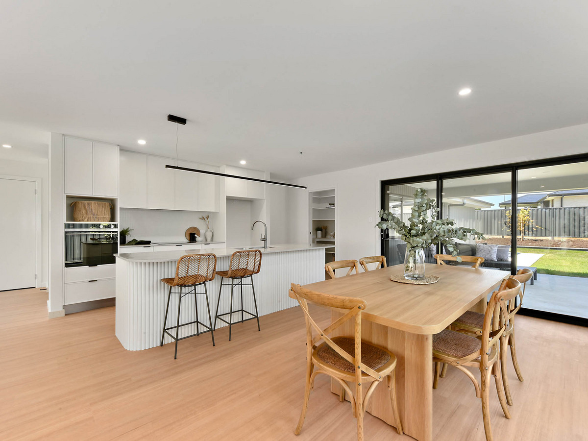 92 Parkfield Drive, Youngtown, TAS, 7249 - Image 11