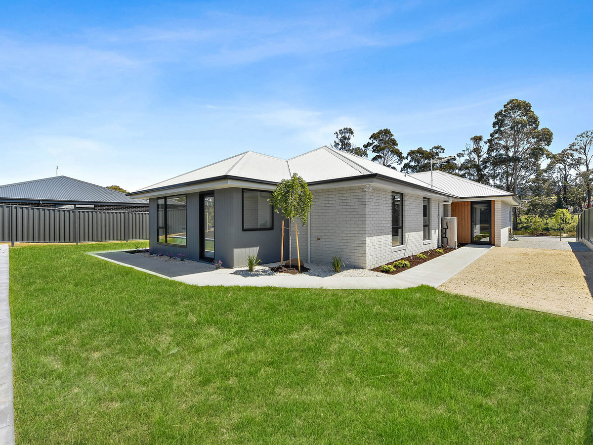 92 Parkfield Drive, Youngtown, TAS, 7249 - Image 27