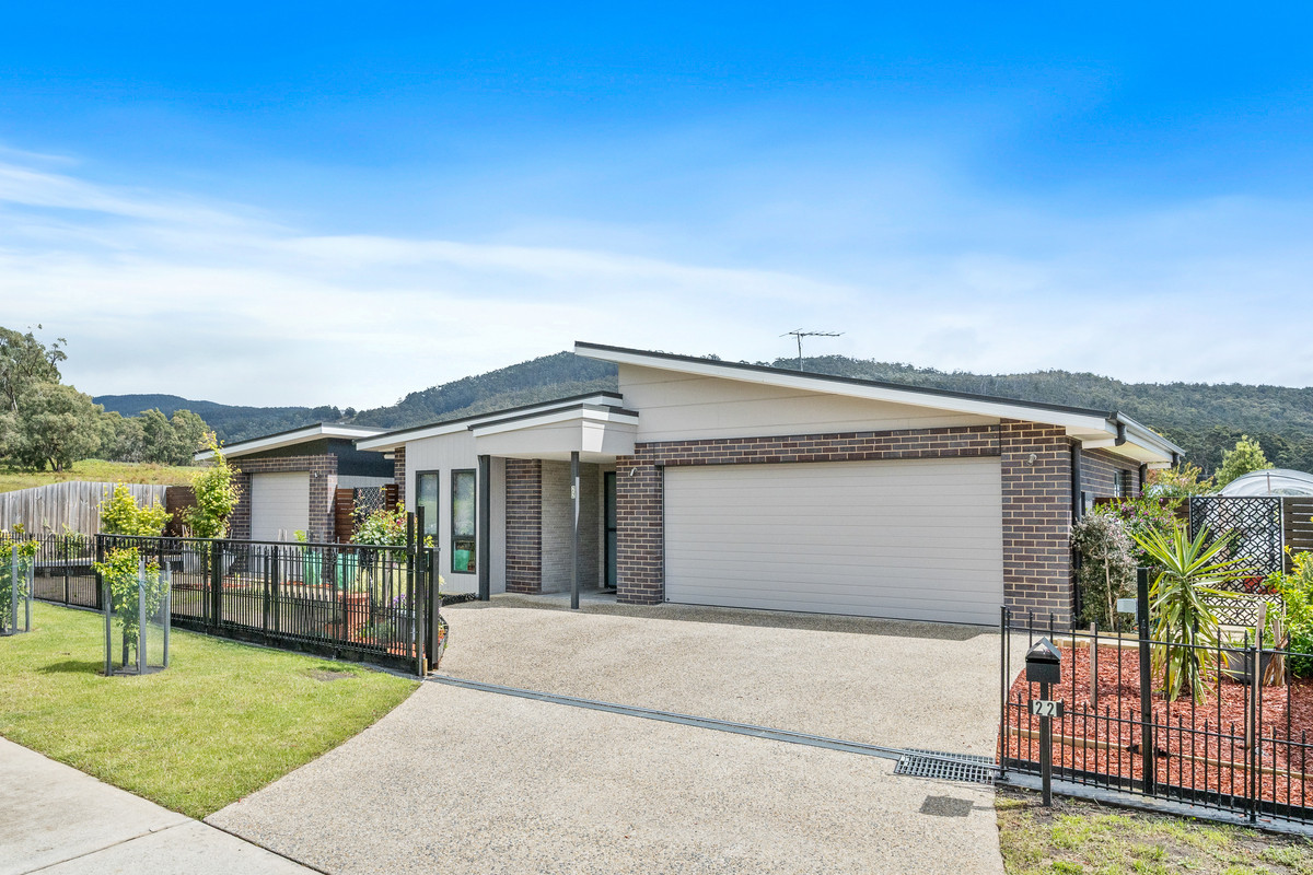 22 Sunsail Street, Snug, TAS, 7054 - Image 2