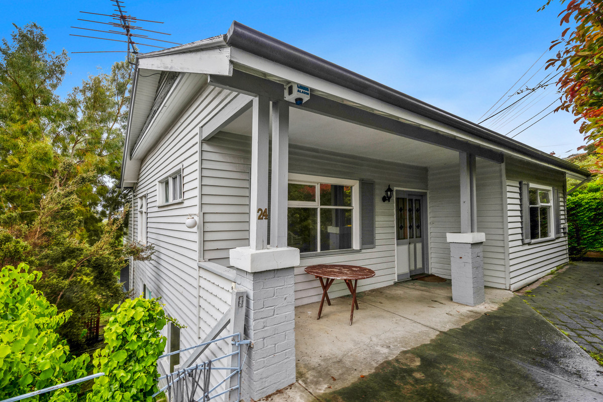 24 Proctors Road, Dynnyrne, TAS, 7005 - Image 1