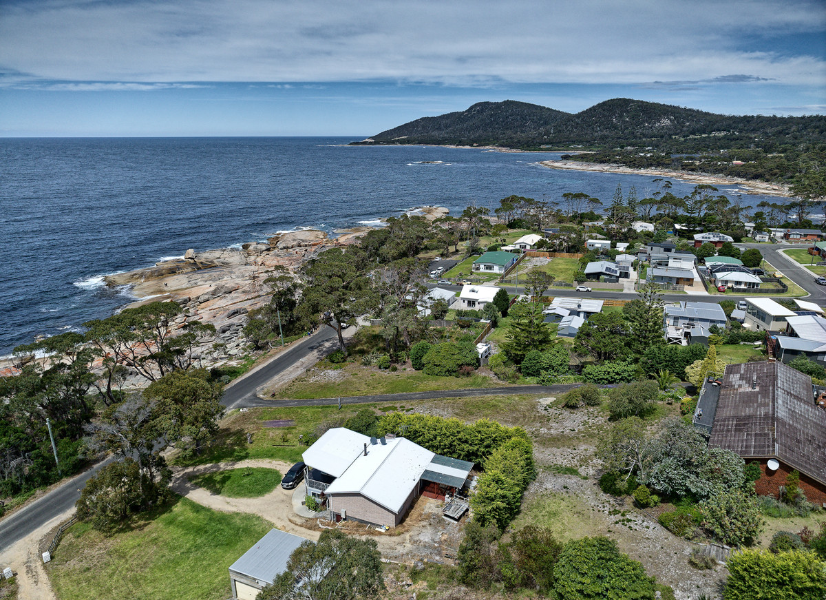 9 Waubs Esplanade, Bicheno, TAS, 7215 - Image 13