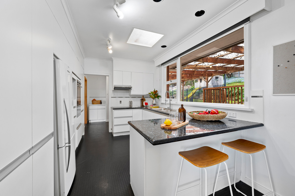 1 Atunga Street, Taroona, TAS, 7053 - Image 5