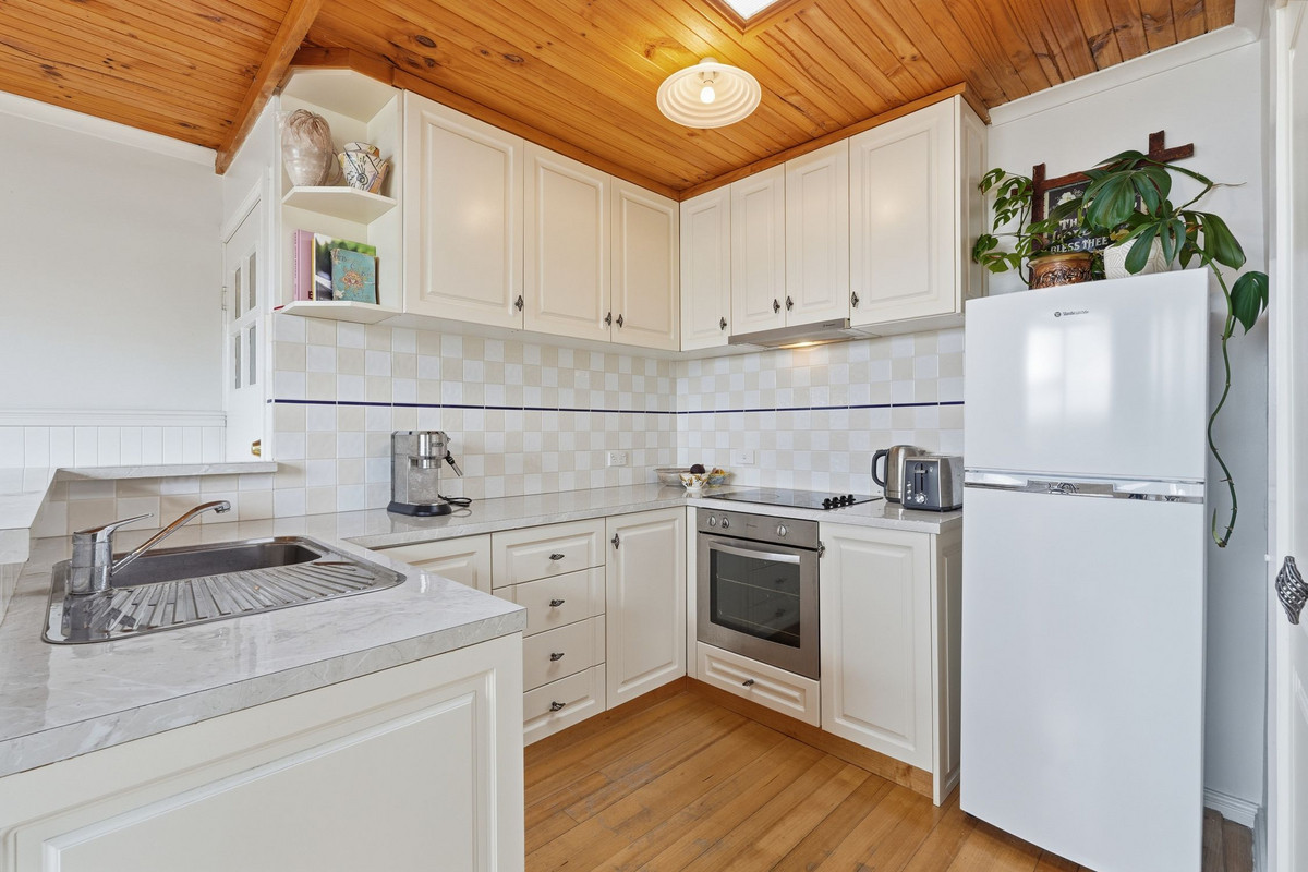 18 Bilinga Street, Mornington, TAS, 7018 - Image 11