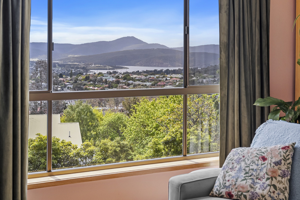 1/20 Senator Street, Mount Stuart, TAS, 7000 - Image 3