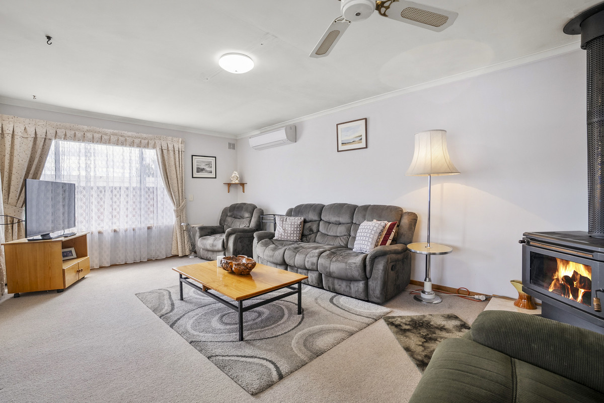 27 Inkerman Street, Triabunna, TAS, 7190 - Image 5