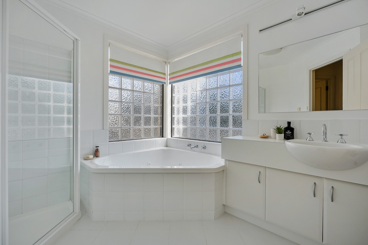 2/31 Marlborough Street, Sandy Bay, TAS, 7005 - Image 17