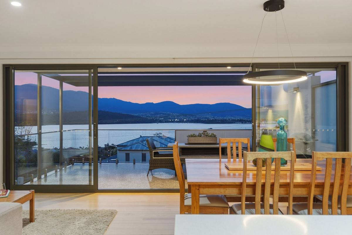 57 Cornwall Street, Rose Bay, TAS, 7015 - Image 9
