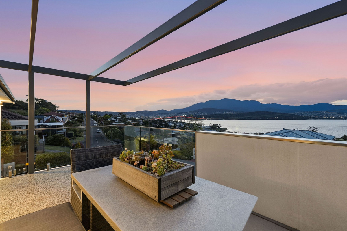 57 Cornwall Street, Rose Bay, TAS, 7015 - Image 24