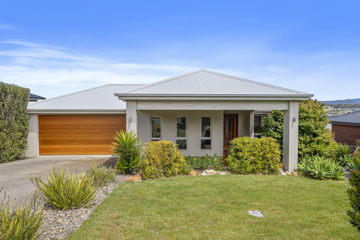 8 Estramina Drive, Oakdowns, TAS, 7019 - Image 2