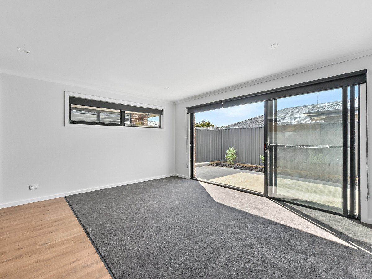 2/74 Greenfield Drive, Riverside, TAS, 7250 - Image 6