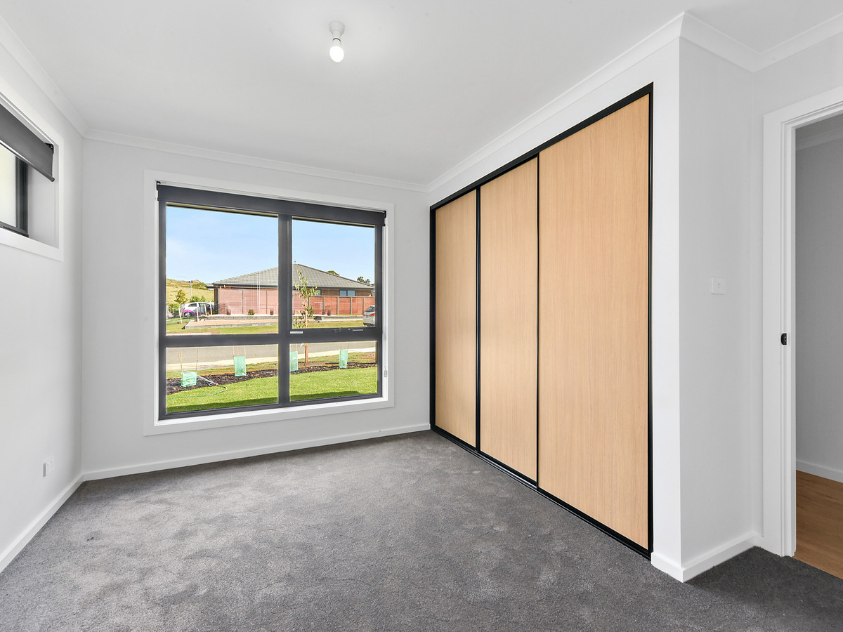 2/74 Greenfield Drive, Riverside, TAS, 7250 - Image 5