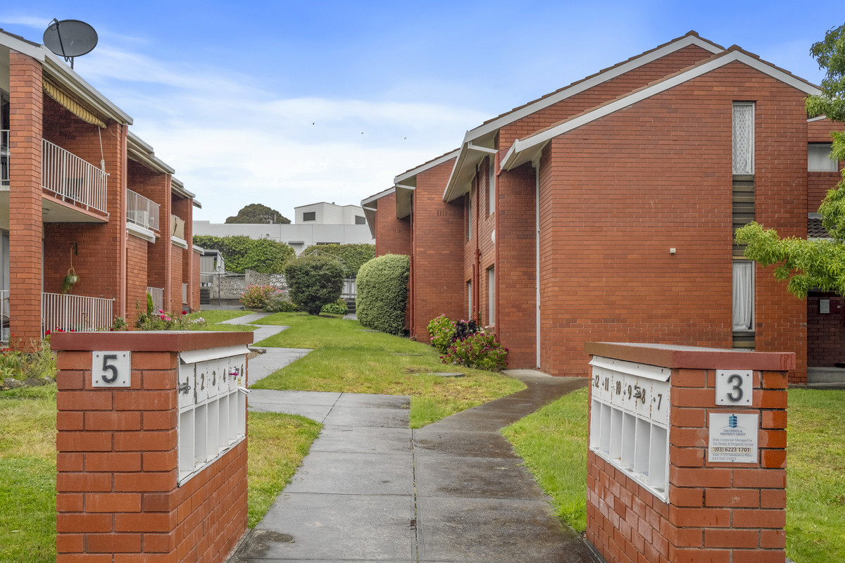 11/3 Nietta Road, Lindisfarne, TAS, 7015 - Image 3