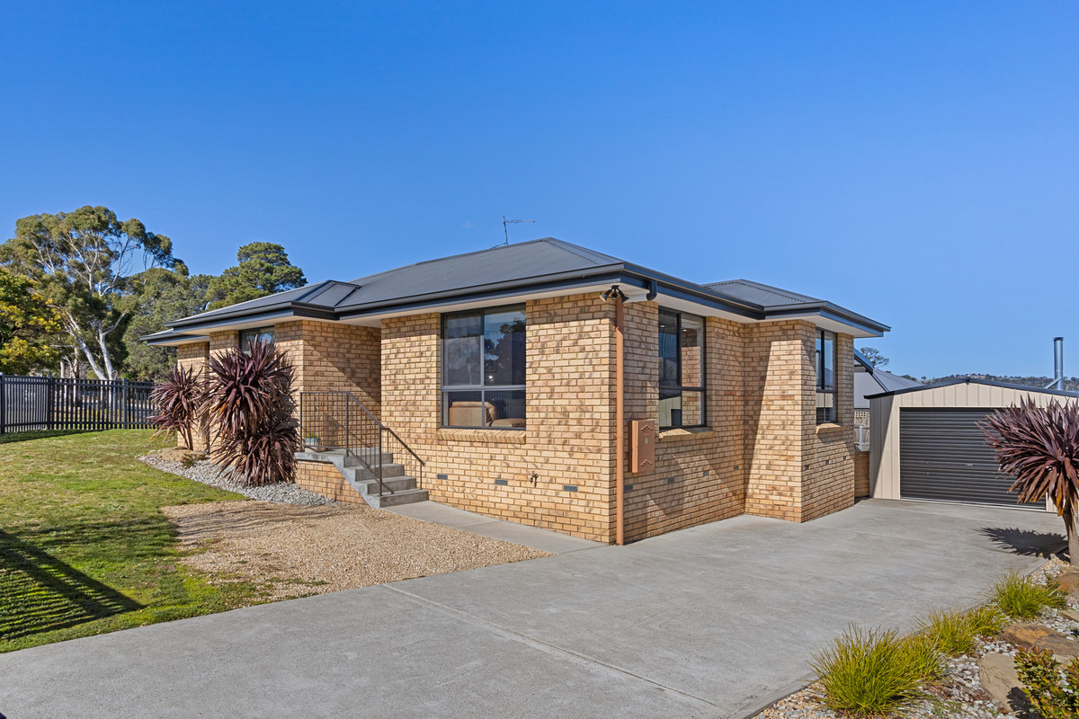 1 Barrob Street, Old Beach, TAS, 7017 - Image 1