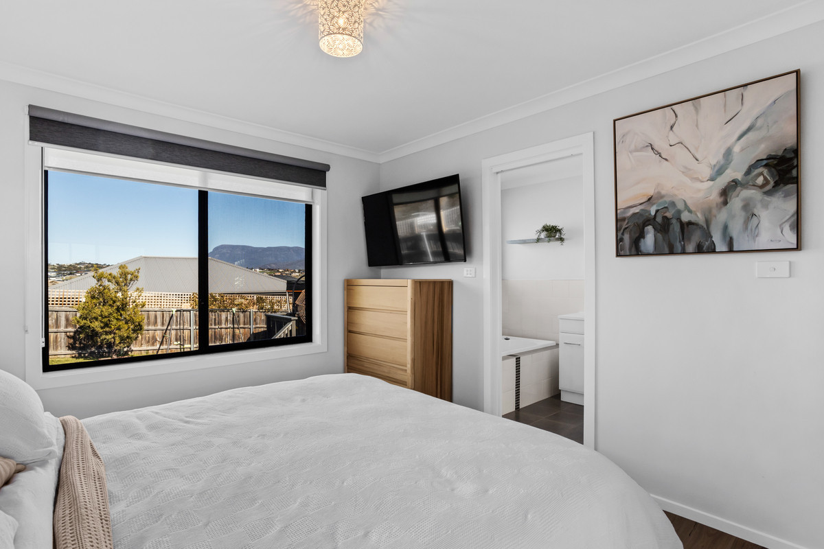 1 Barrob Street, Old Beach, TAS, 7017 - Image 13