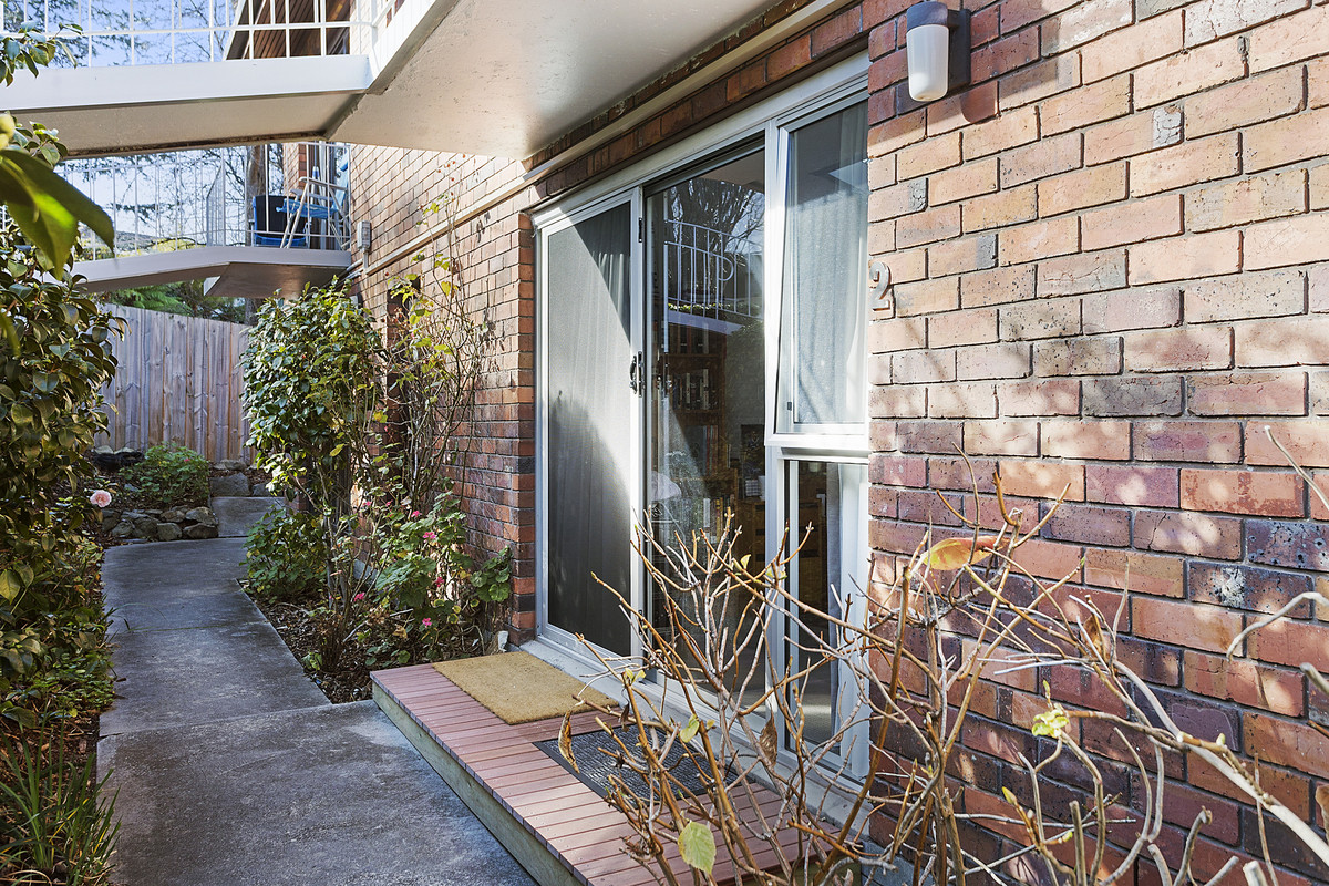 2/207 Churchill Avenue, Sandy Bay, TAS, 7005 - Image 9