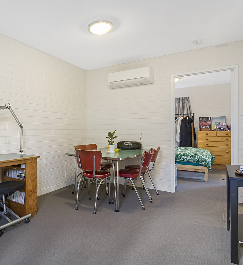 2/207 Churchill Avenue, Sandy Bay, TAS, 7005 - Image 5