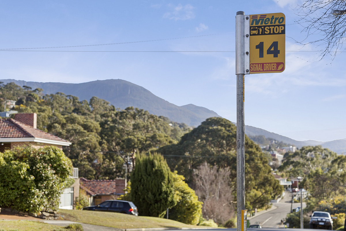 2/207 Churchill Avenue, Sandy Bay, TAS, 7005 - Image 11