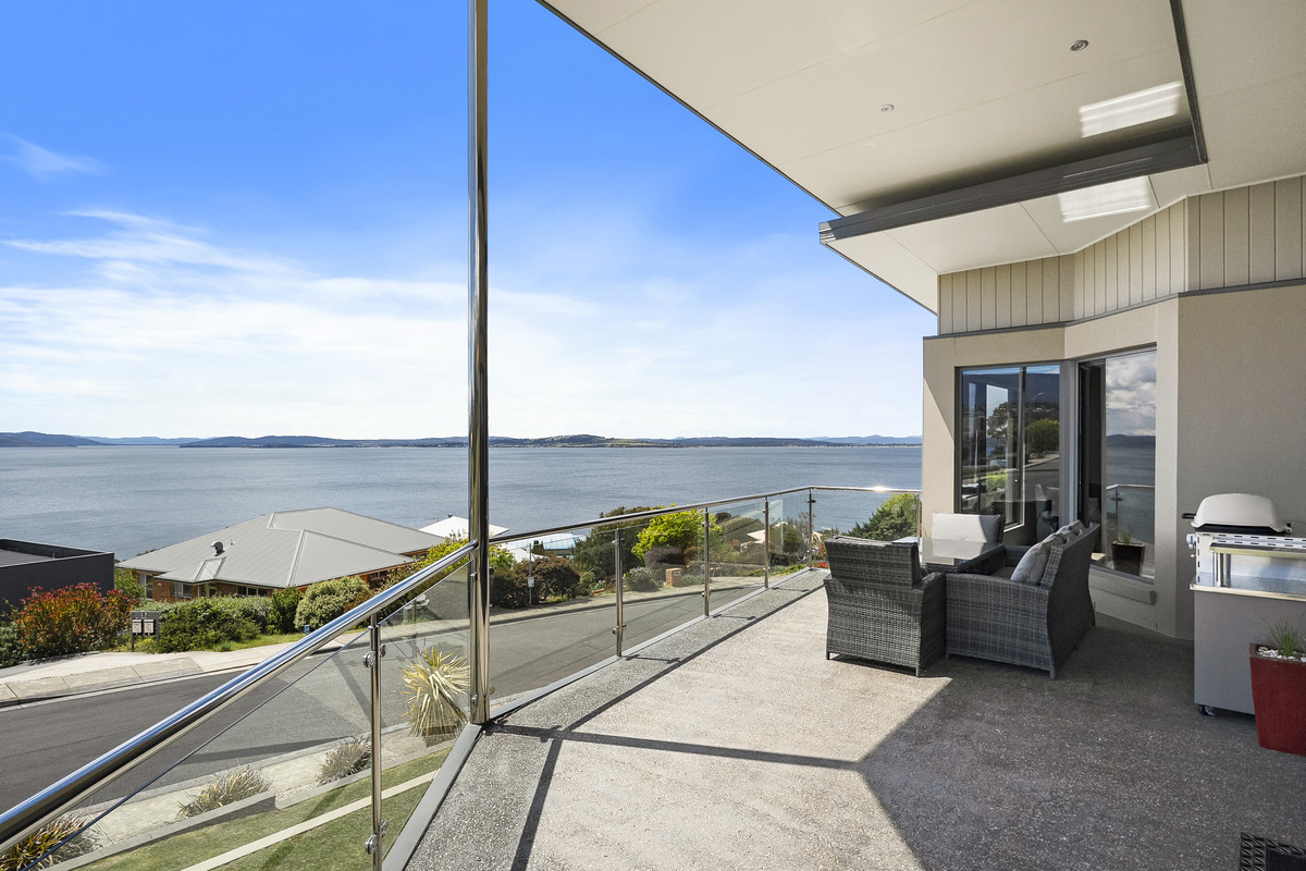 40 Suncoast Drive, Blackmans Bay, TAS, 7052 - Image 9
