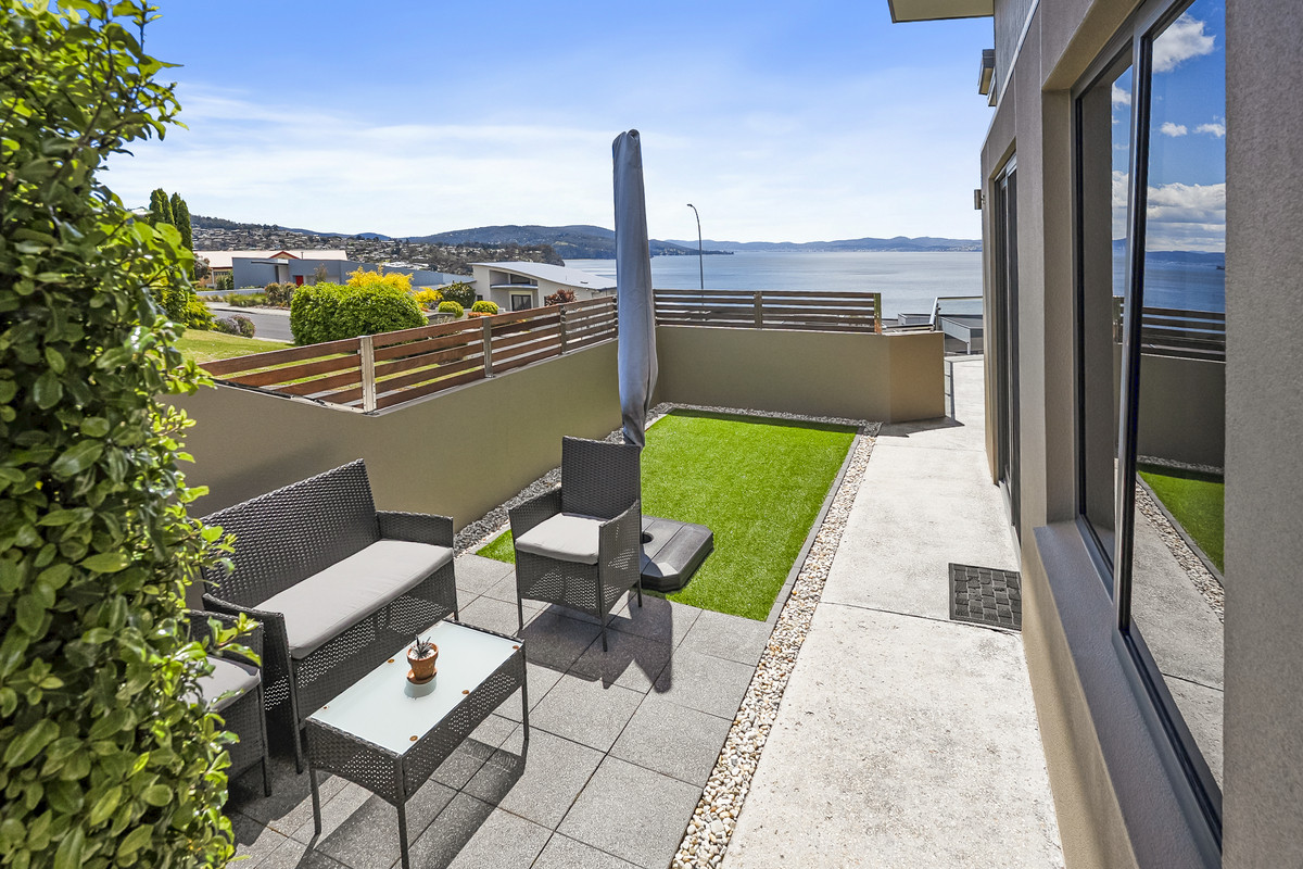 40 Suncoast Drive, Blackmans Bay, TAS, 7052 - Image 3