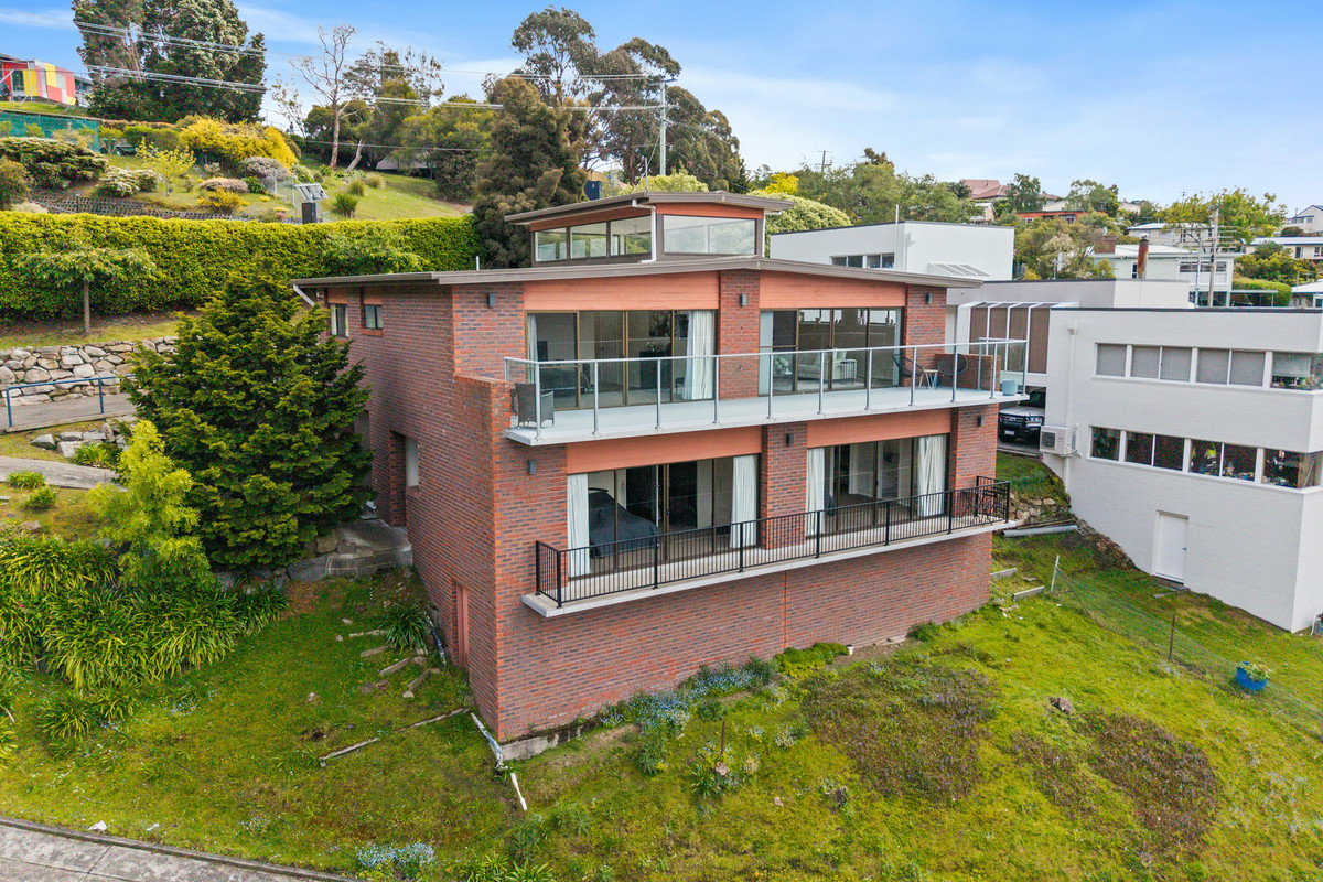10 Clift Street, Mount Stuart, TAS, 7000 - Image 1
