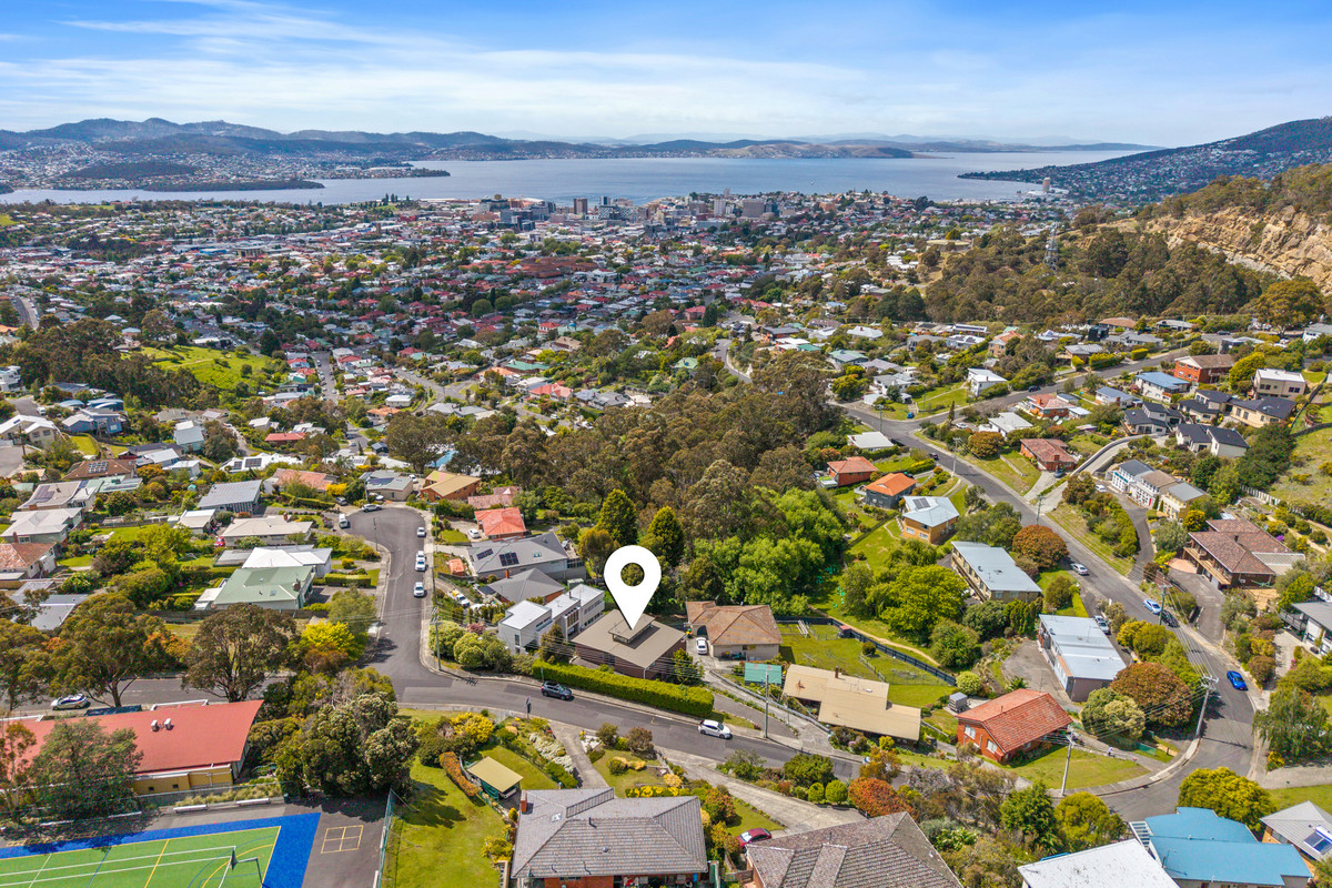 10 Clift Street, Mount Stuart, TAS, 7000 - Image 1