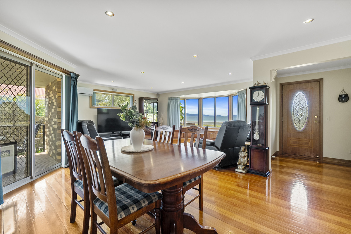18 Esplanade, Swansea, TAS, 7190 - Image 10