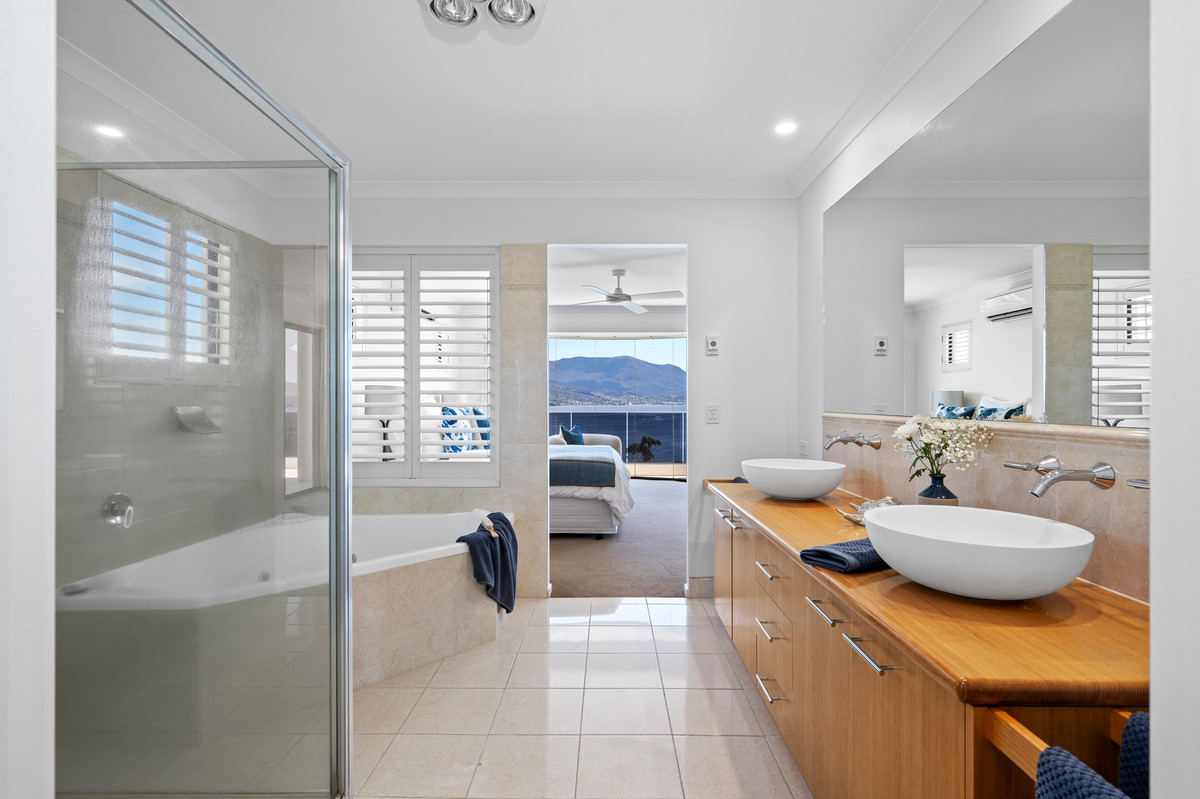 659 Oceana Drive, Tranmere, TAS, 7018 - Image 13