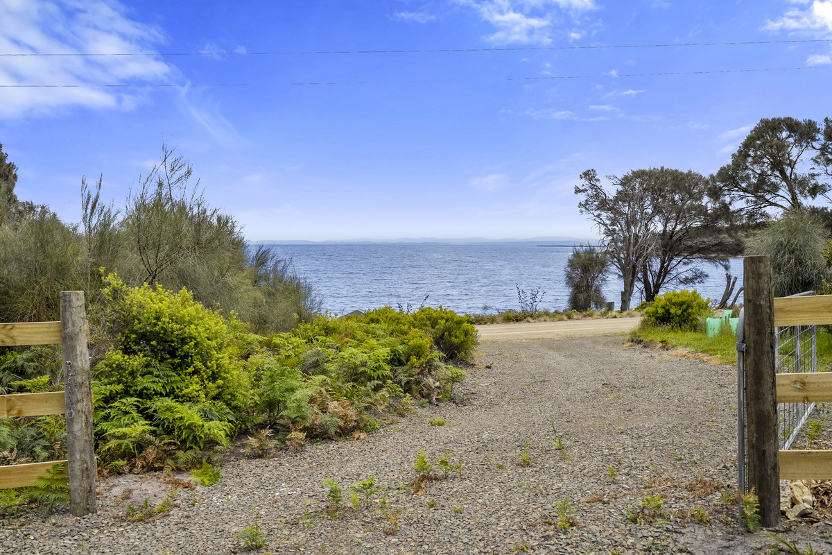 108 Apex Point Road, White Beach, TAS, 7184 - Image 3