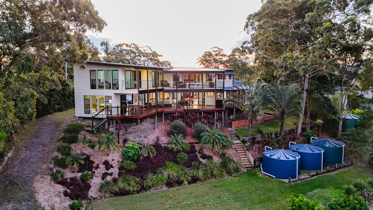 Property enquiry form background image