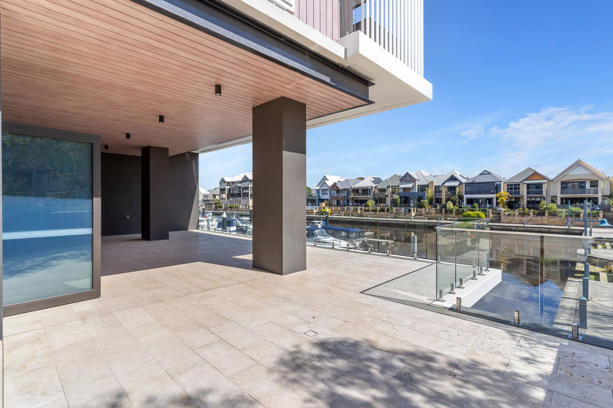 16A Marina Drive, Ascot WA 6104