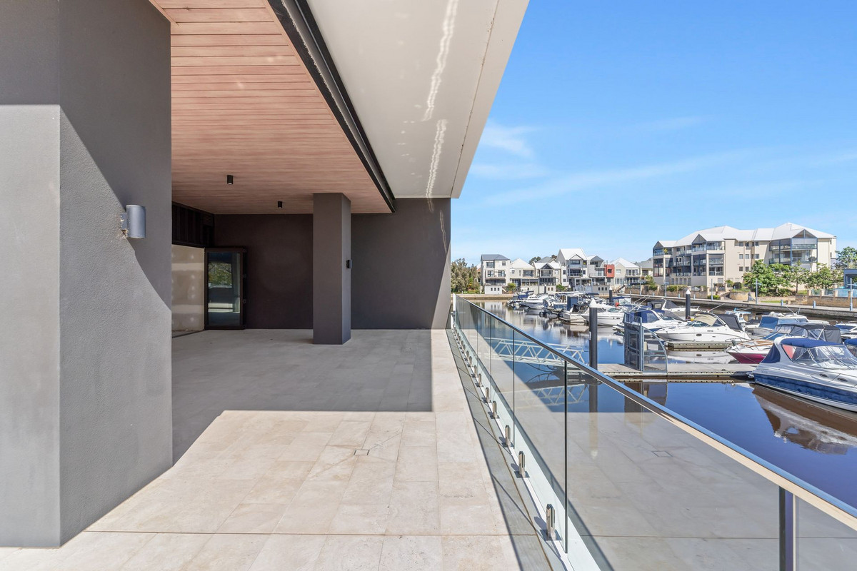 16A Marina Drive, Ascot WA 6104