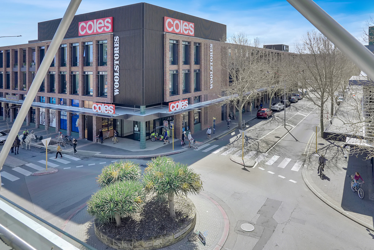 2 / 25 Cantonment Street, Fremantle WA 6160