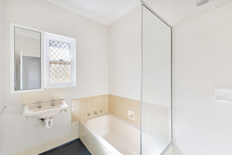 Charming Mount Lawley Retreat Awaits You!