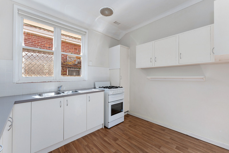 Charming Mount Lawley Retreat Awaits You!