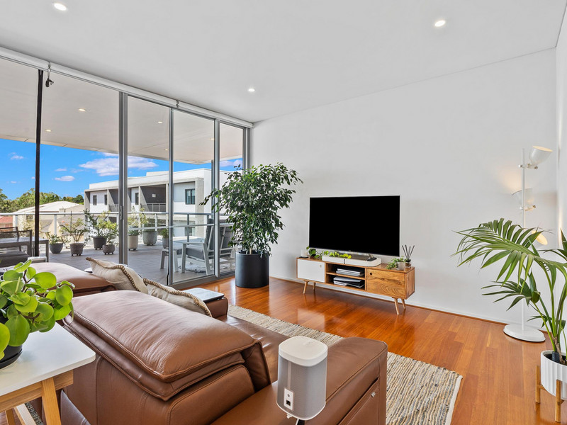 Penthouse Perfection in East Perth’s Haven Complex