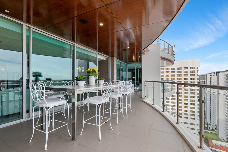 Furnished and Luxury Living - Sub-penthouse at PEAK Apartments
