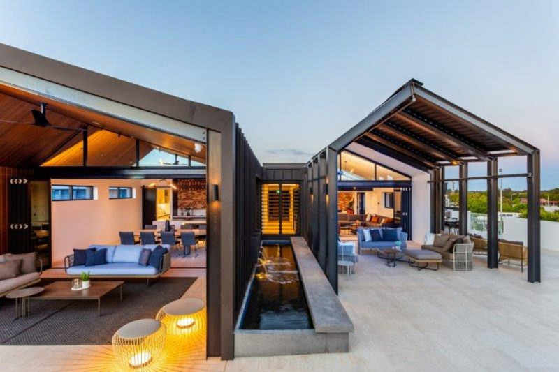 LIVE THE ULTIMATE WESTERN SUBURBS LIFESTYLE!
