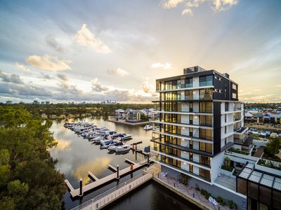 18 / 16 Marina Drive, Ascot WA 6104