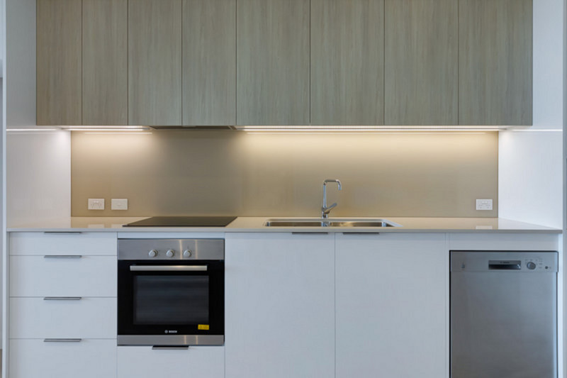 MODERN ONE BEDROOM APARTMENT