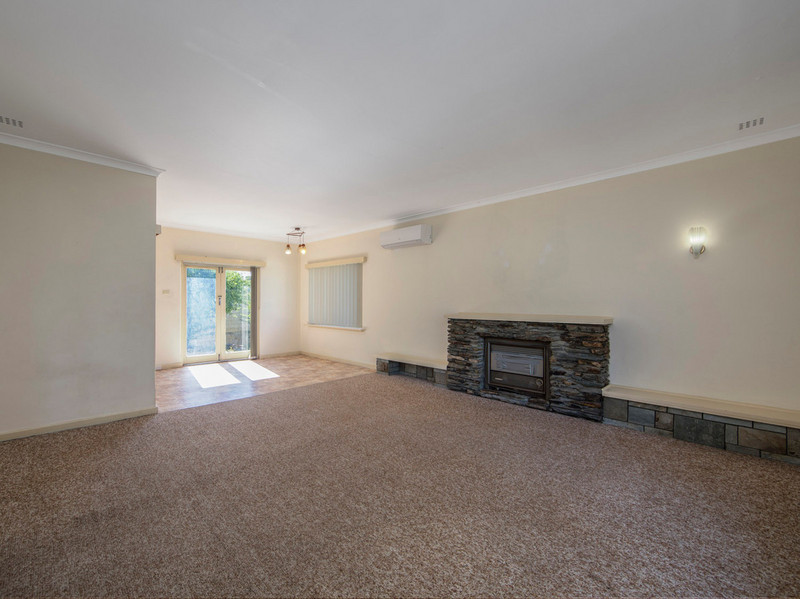 Well-Located Dianella Home with Spacious Yard - Lawn Mowing Included