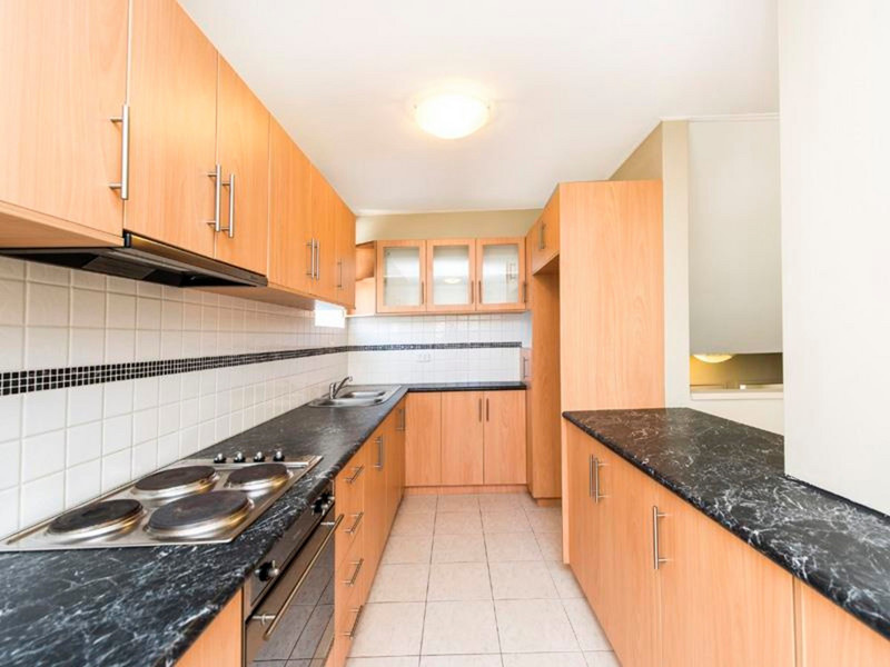 GREAT LOCATION 2 BEDROOM UNIT