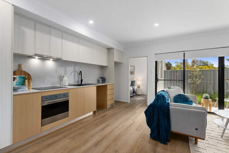 BRAND NEW SPACIOUS APARTMENT AVAILABLE EARLY MAY