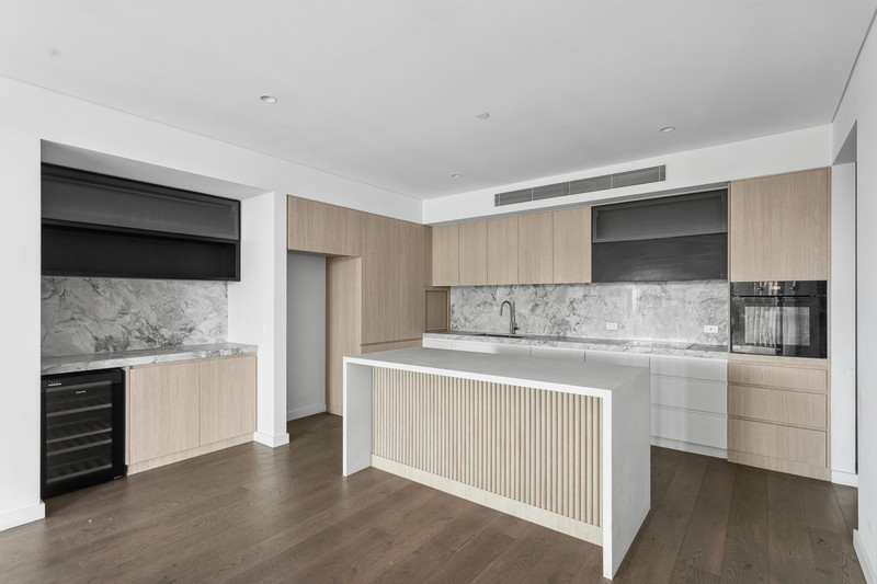 Spacious Two Bedroom in The Grove