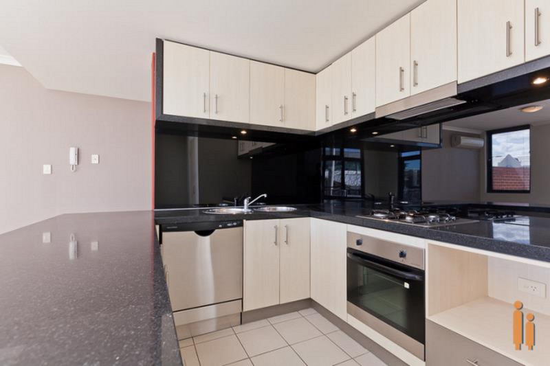 CENTRAL LOCATION, CLOSE TO EVERYTHING, HUGE BALCONY