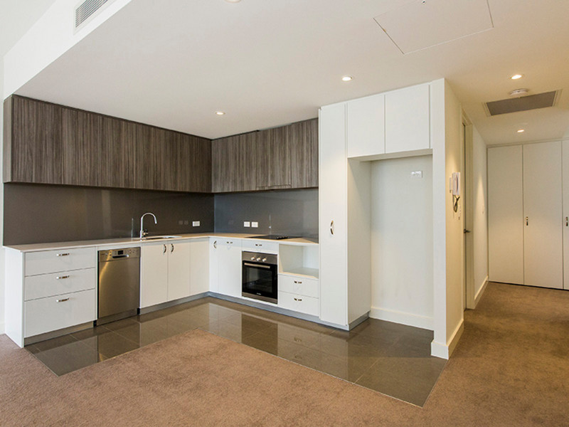 STYLISH TWO BEDROOM APARTMENT