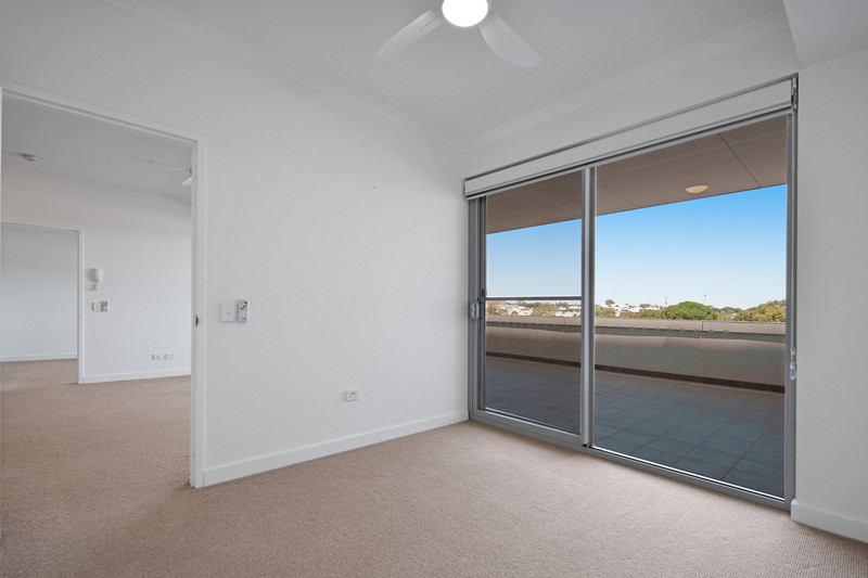 AMAZING VIEWS, PERFECT LOCATION, QUALITY FINISHES, CLOSE TO EVERYTHING