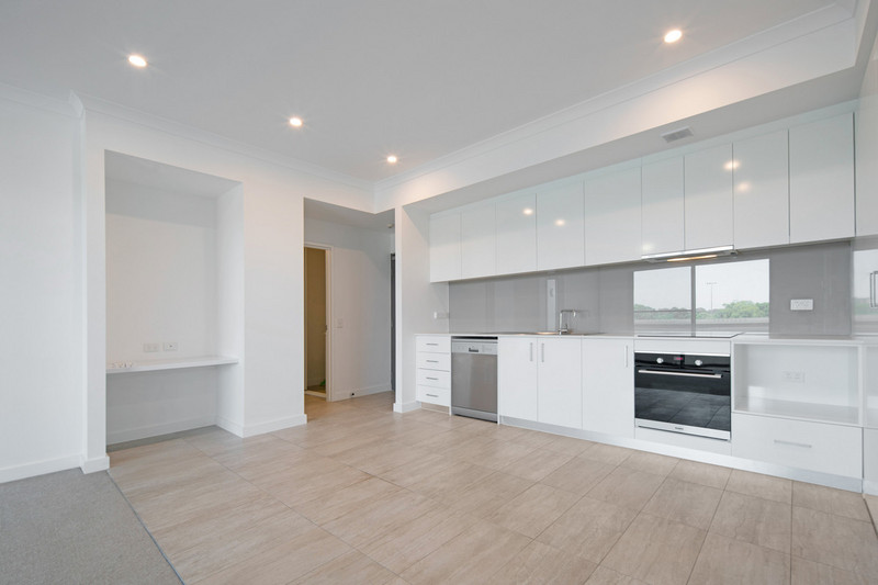 AMAZING VIEWS, PERFECT LOCATION, QUALITY FINISHES, CLOSE TO EVERYTHING