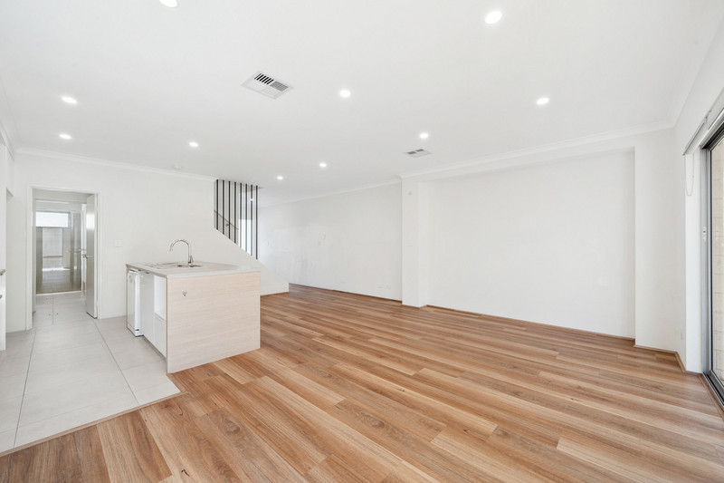 Beautiful Family Home in a Sought after area!
